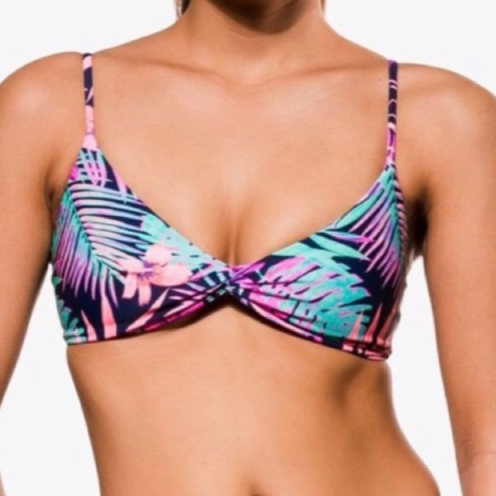 Blackbough bikini top